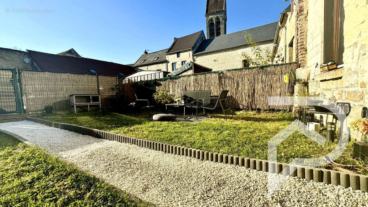 Maison à VILLERS-COTTERETS