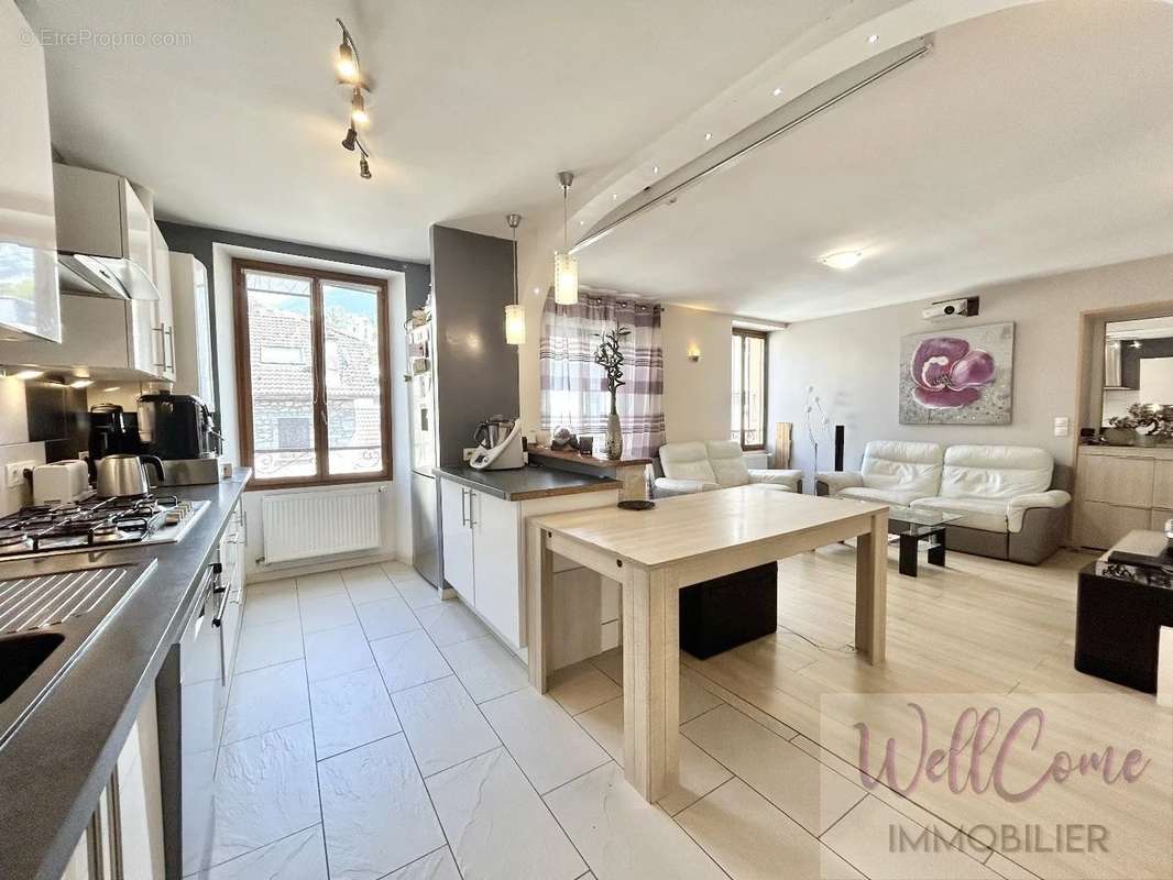 Appartement à AIX-LES-BAINS