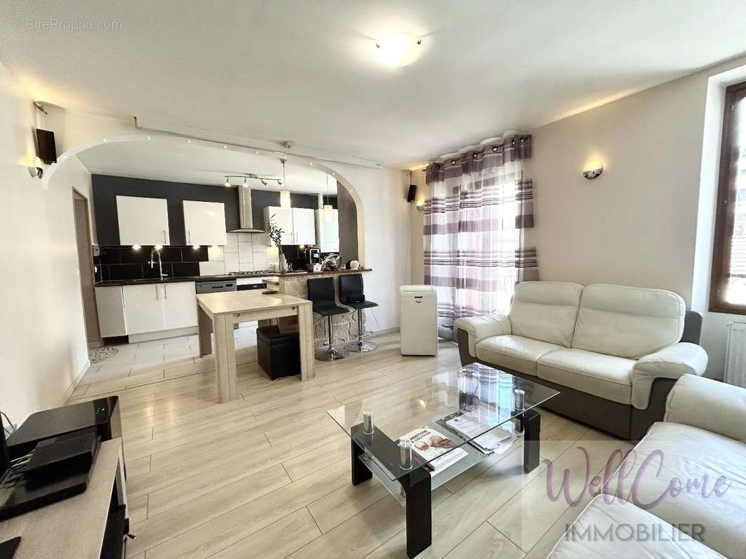 Appartement à AIX-LES-BAINS