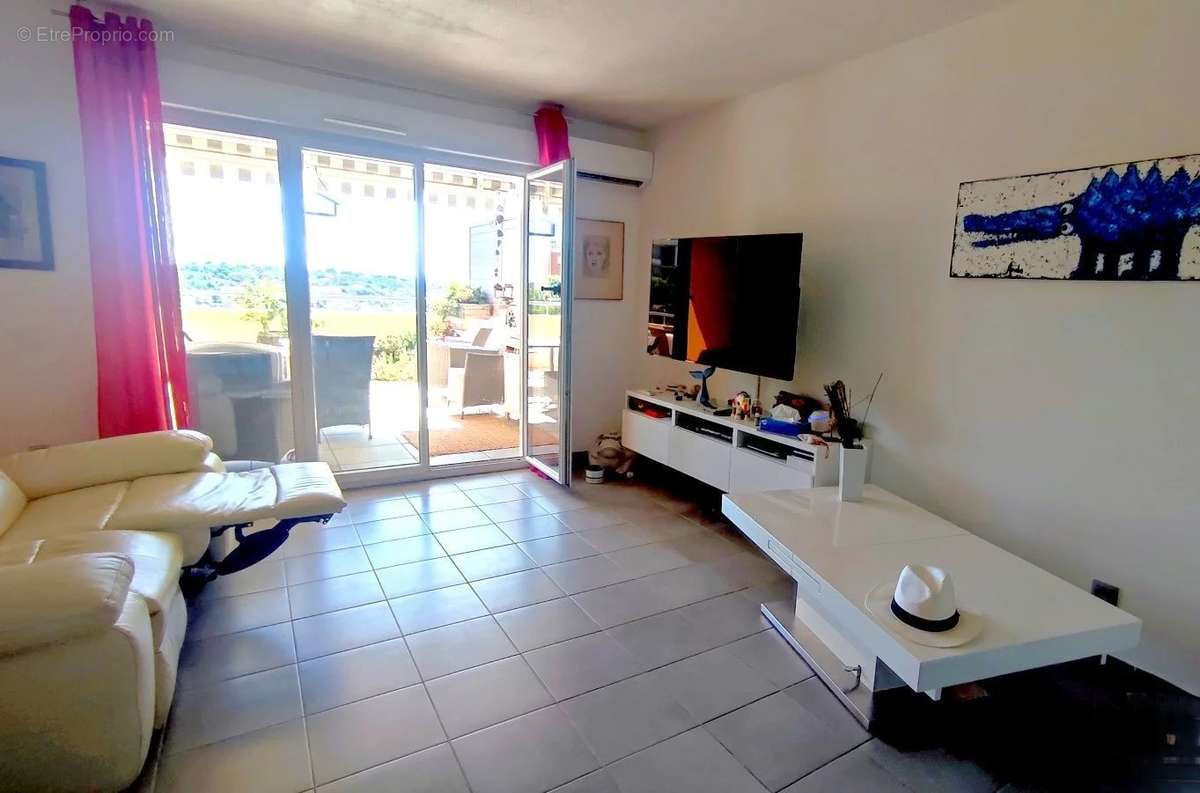 Appartement à SAINT-RAPHAEL