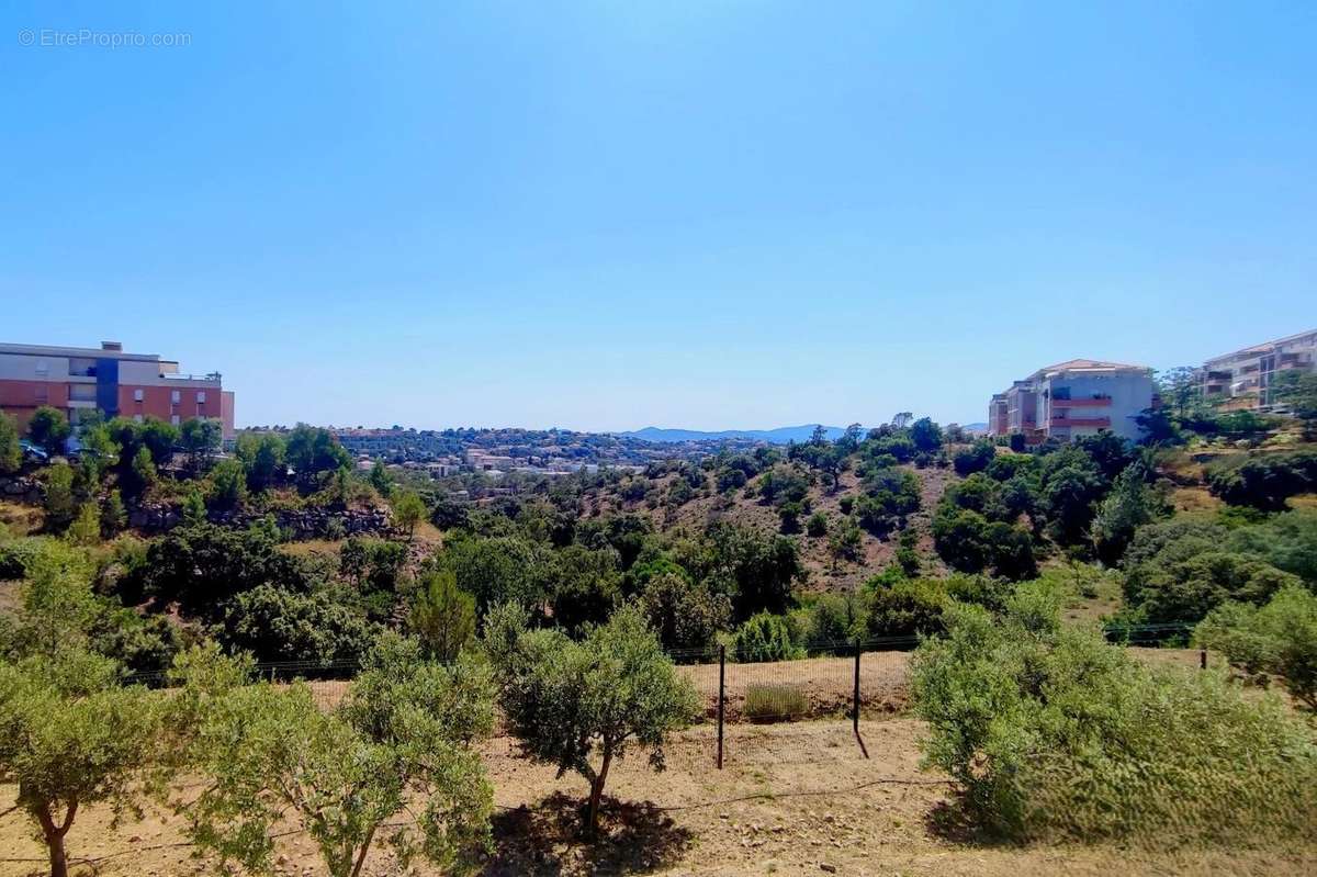 Appartement à SAINT-RAPHAEL