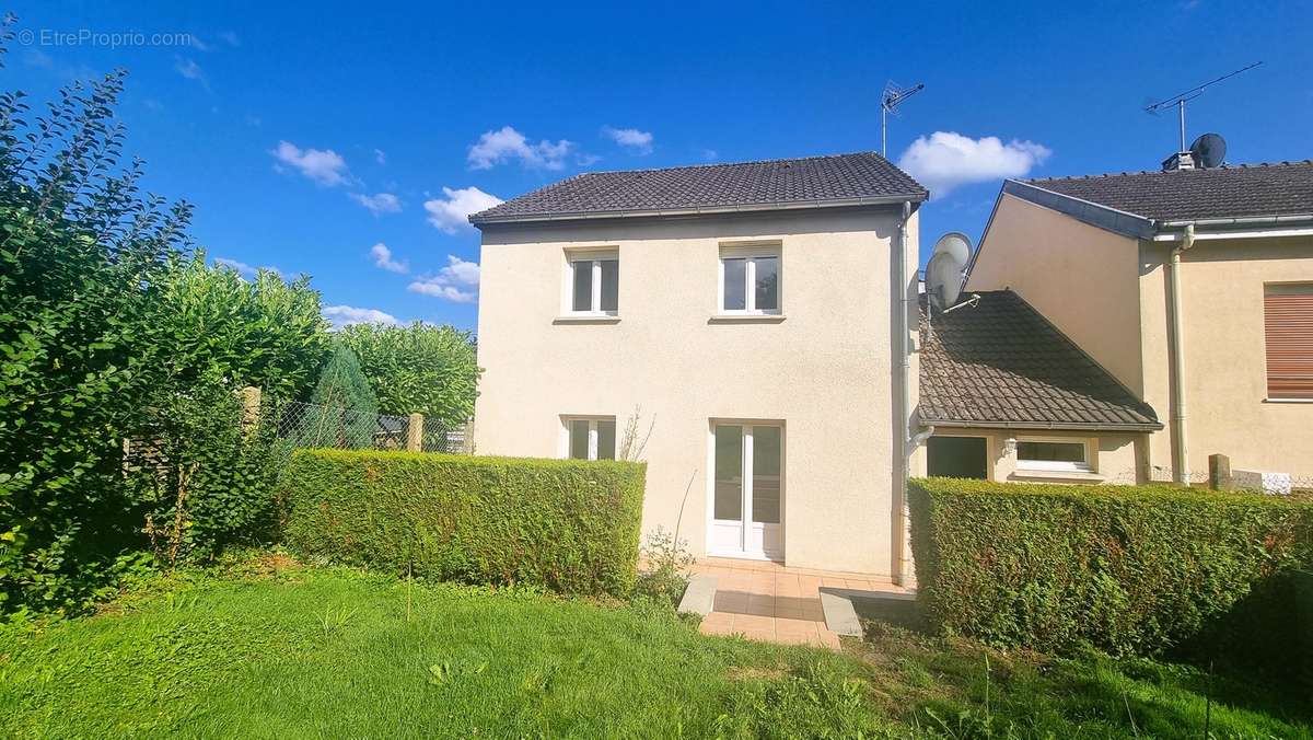 Maison à CHARLEVILLE-MEZIERES