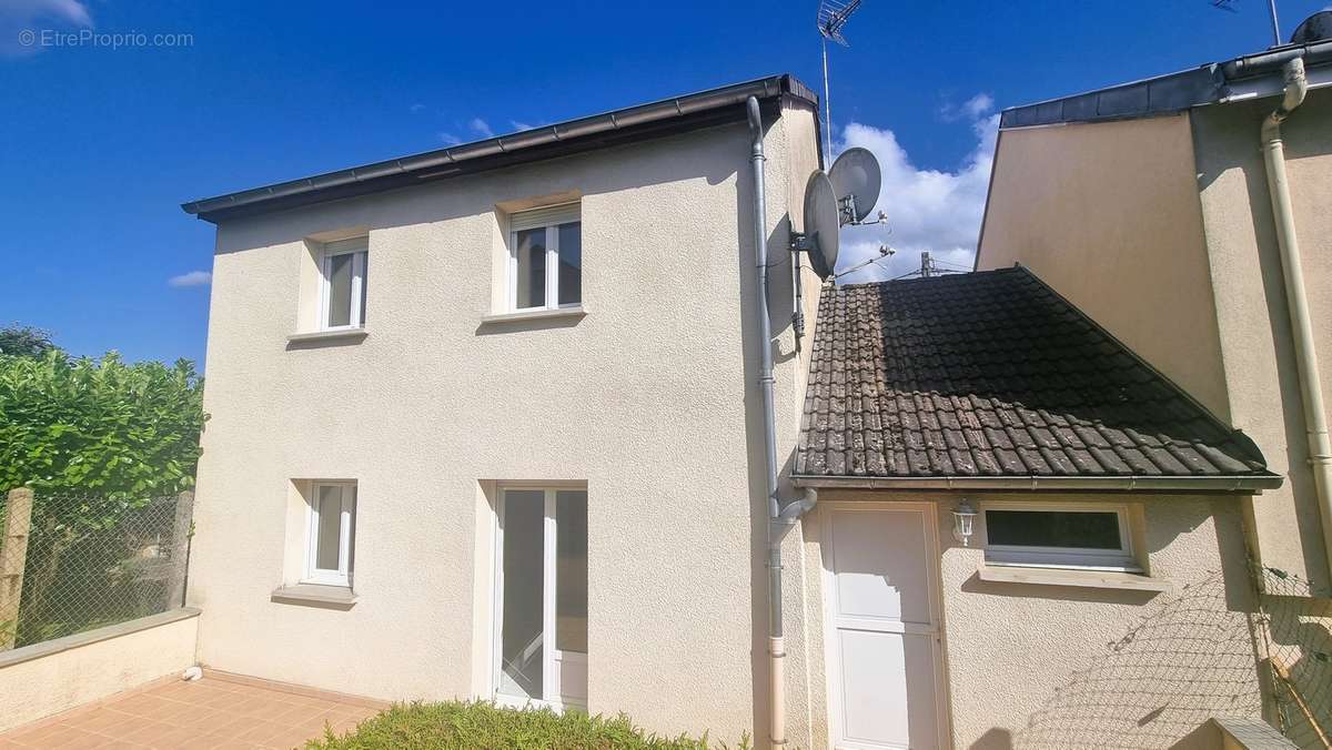 Maison à CHARLEVILLE-MEZIERES