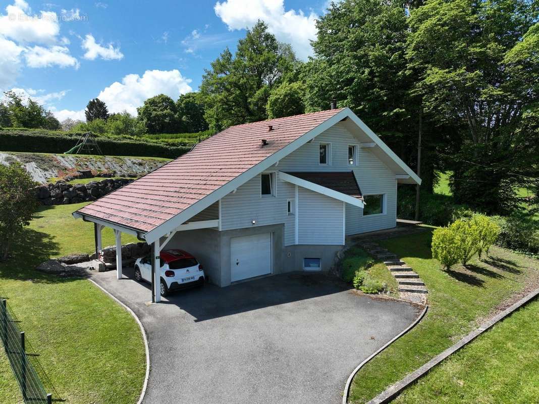 Maison à SAINT-PAUL-EN-CHABLAIS