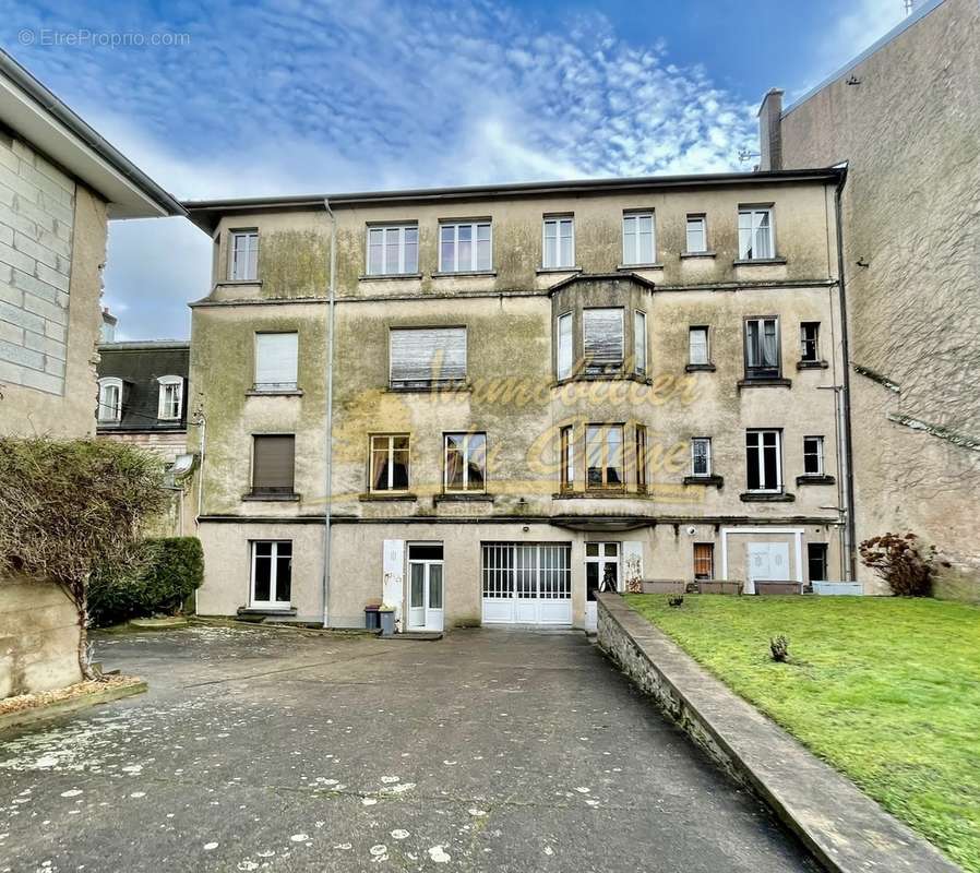 Appartement à LUXEUIL-LES-BAINS