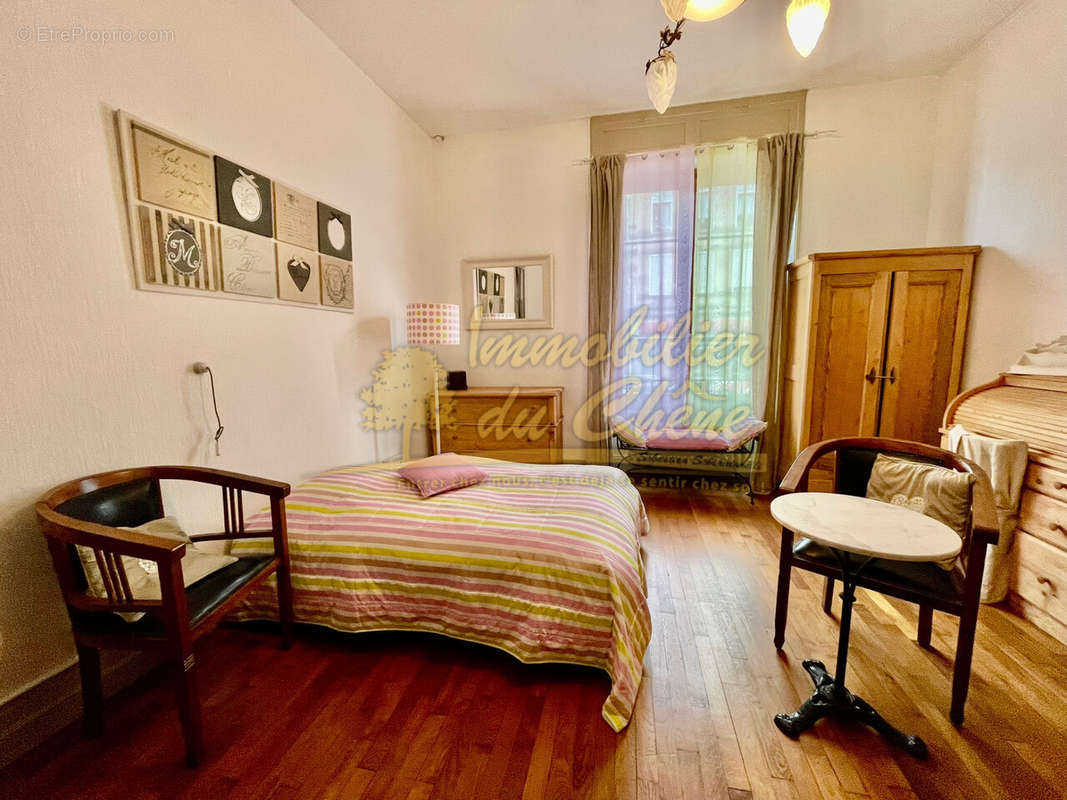 Appartement à LUXEUIL-LES-BAINS