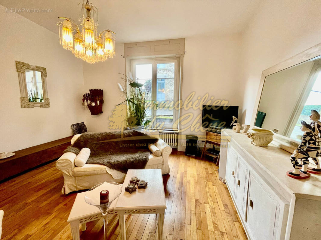 Appartement à LUXEUIL-LES-BAINS