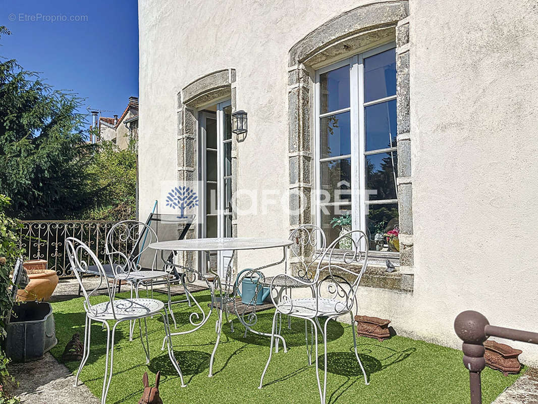 Appartement à PARTHENAY