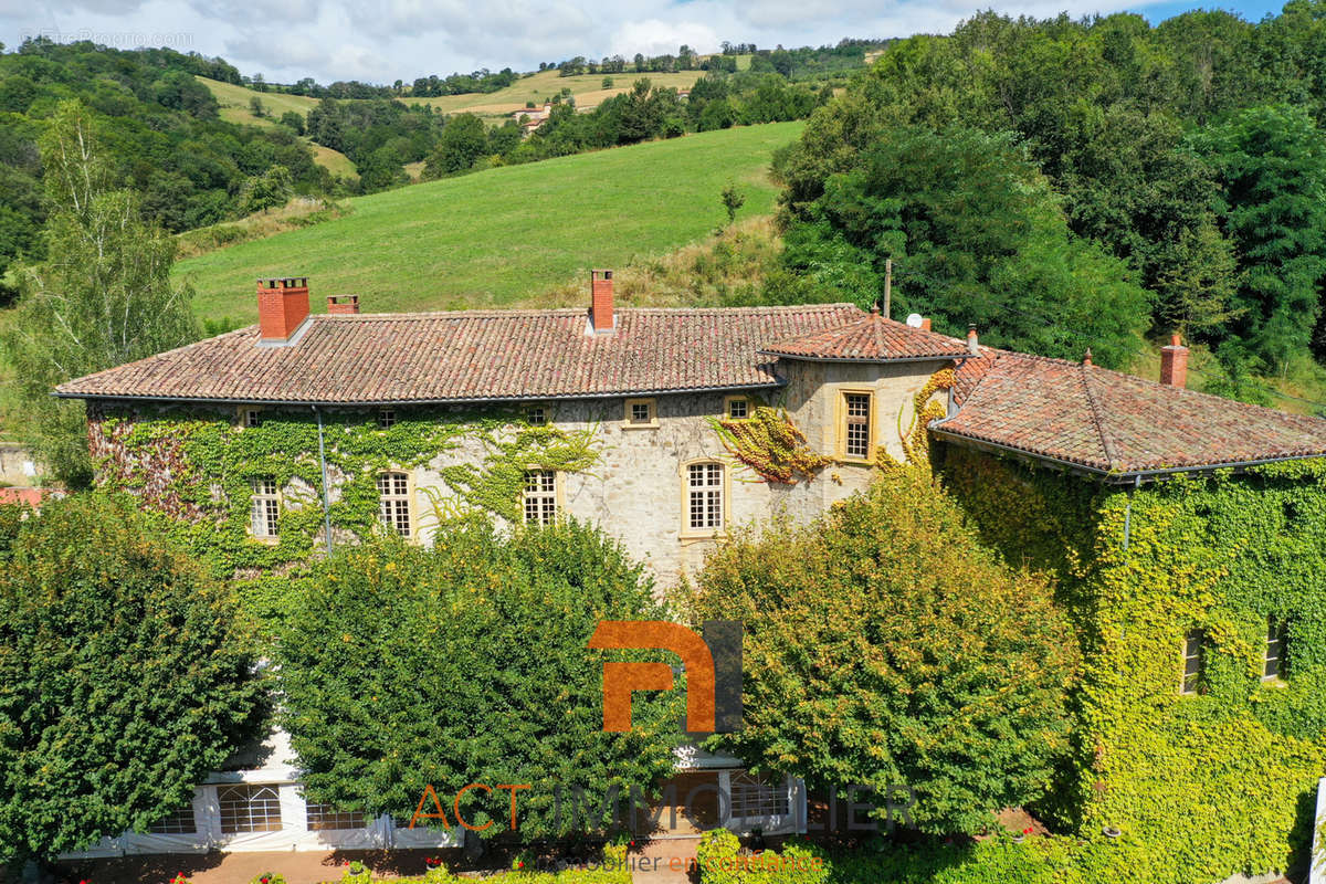 Maison à BRULLIOLES