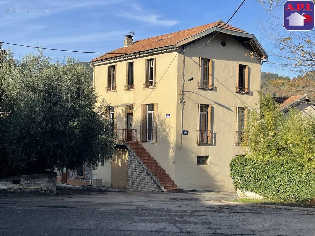 Maison à QUILLAN