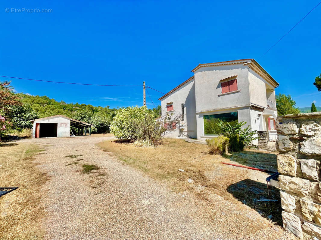 Maison à FAYENCE