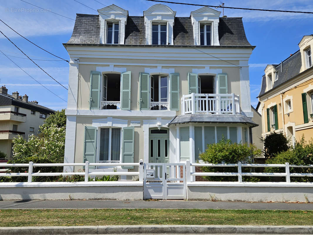 Appartement à CABOURG