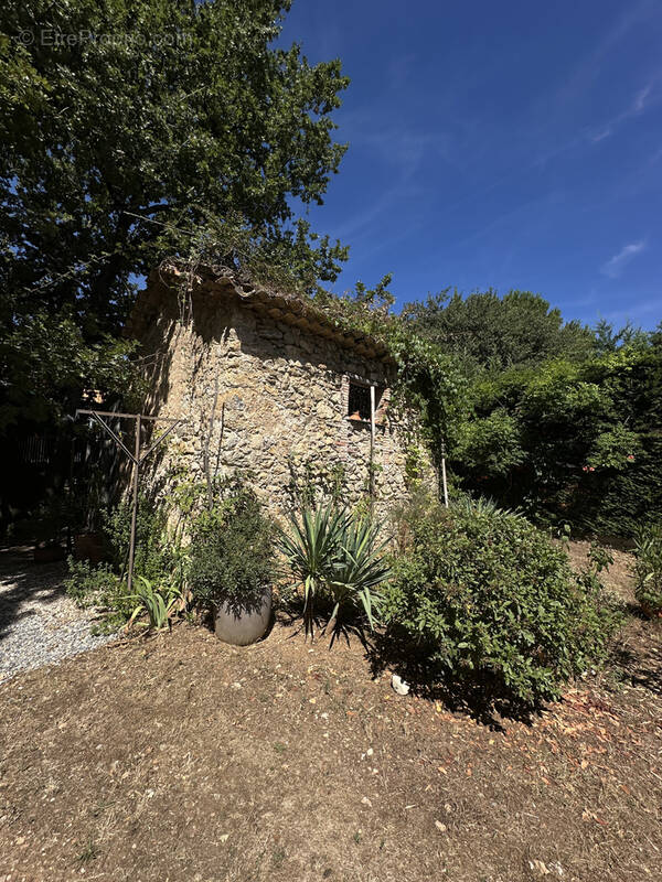 Maison à NEOULES