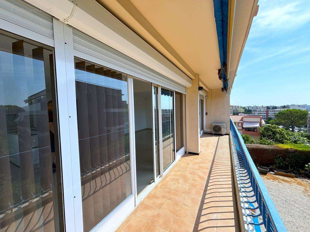 Appartement à CAGNES-SUR-MER