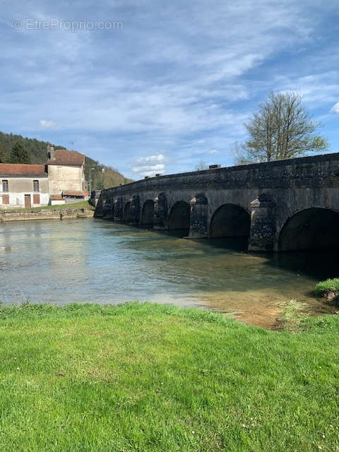 Maison à ROCHES-BETTAINCOURT