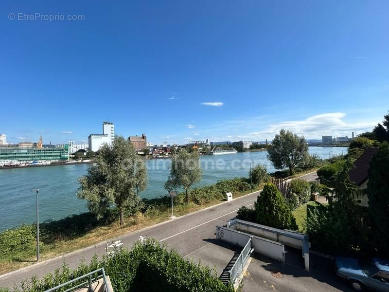 Appartement à HUNINGUE