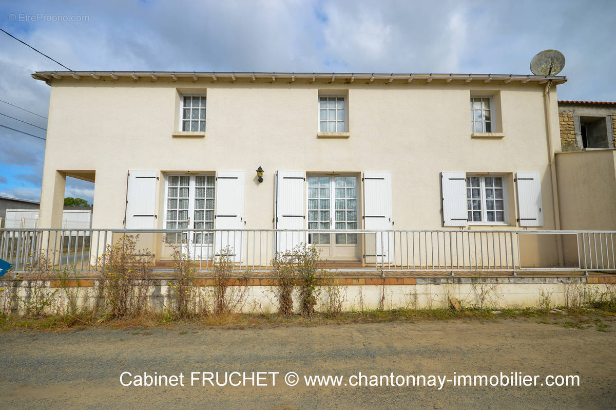 Maison à SAINTE-CECILE