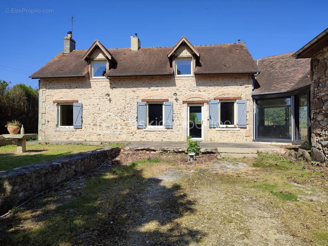 Maison à ASSE-LE-BOISNE