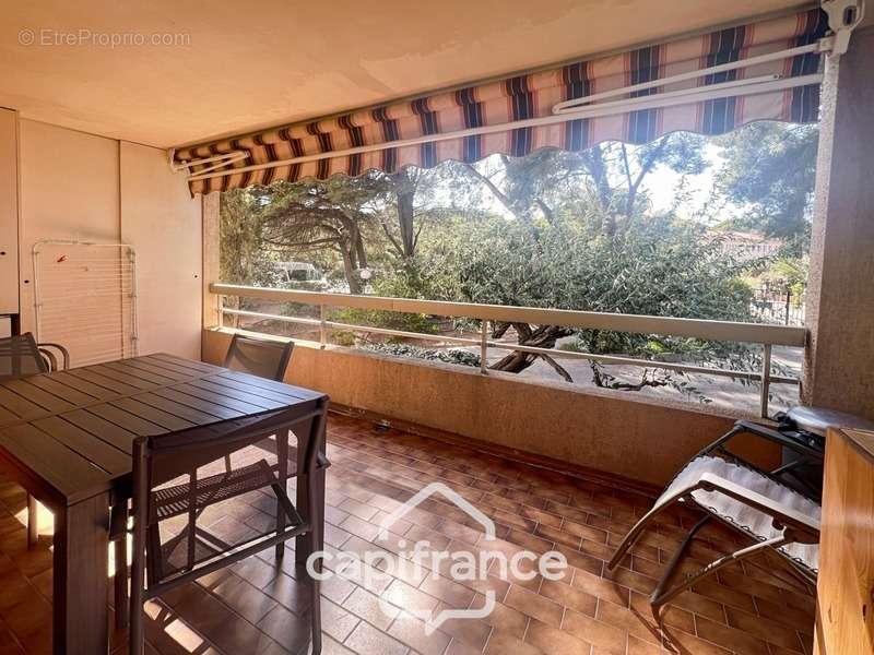 Appartement à HYERES