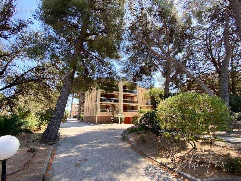 Appartement à HYERES