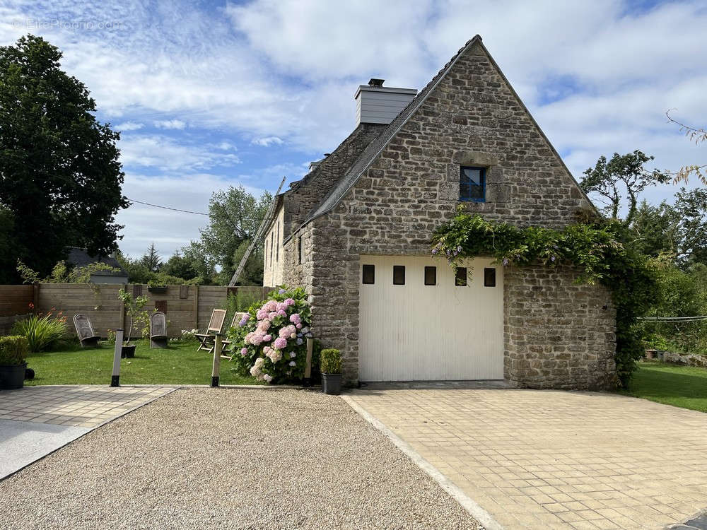 Maison à LA FEUILLEE