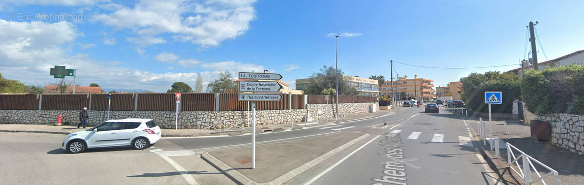 Parking à ANTIBES