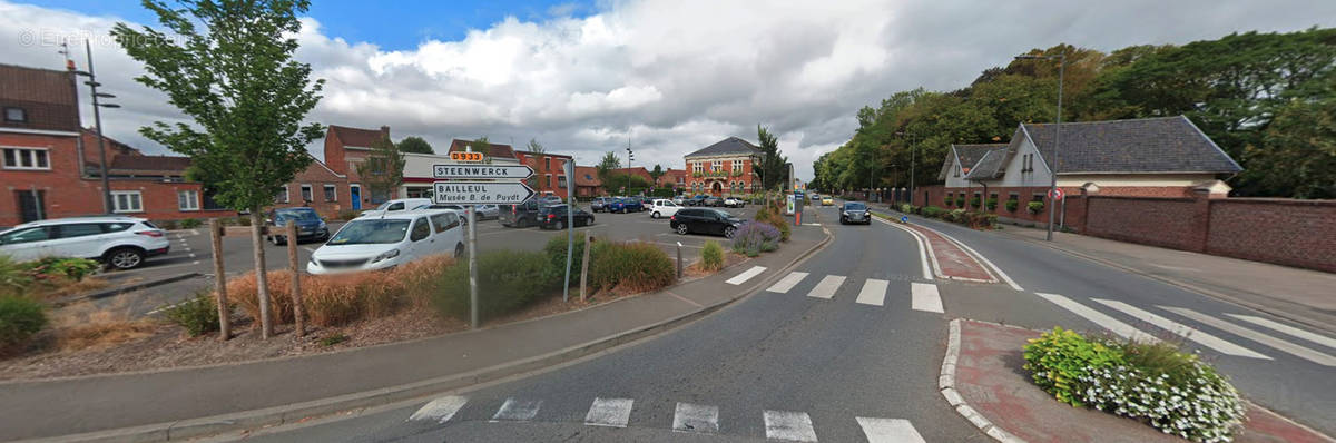 Parking à NIEPPE