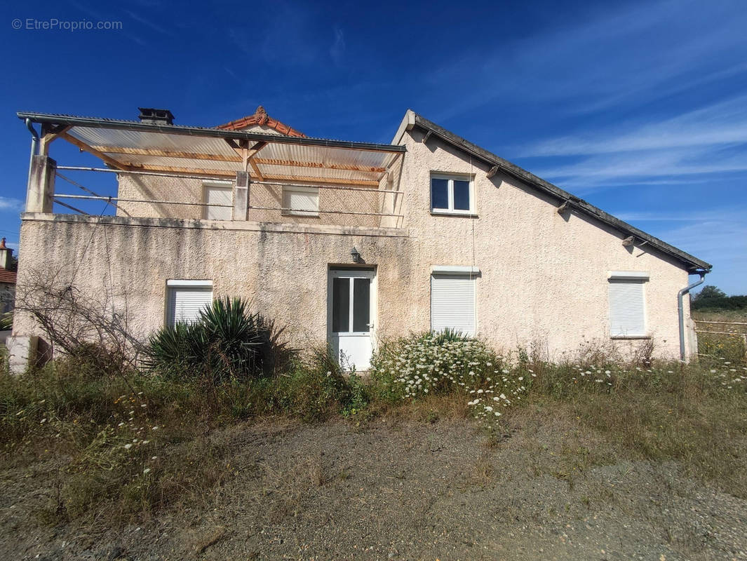 Appartement à FOURS