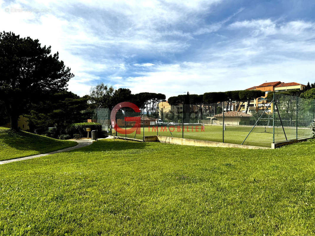 Appartement à SIX-FOURS-LES-PLAGES