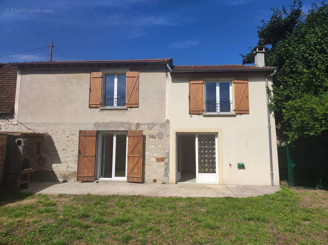 Maison à DOURDAN