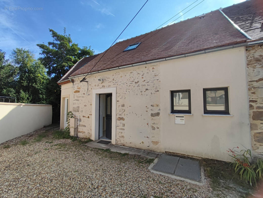 Maison à DOURDAN