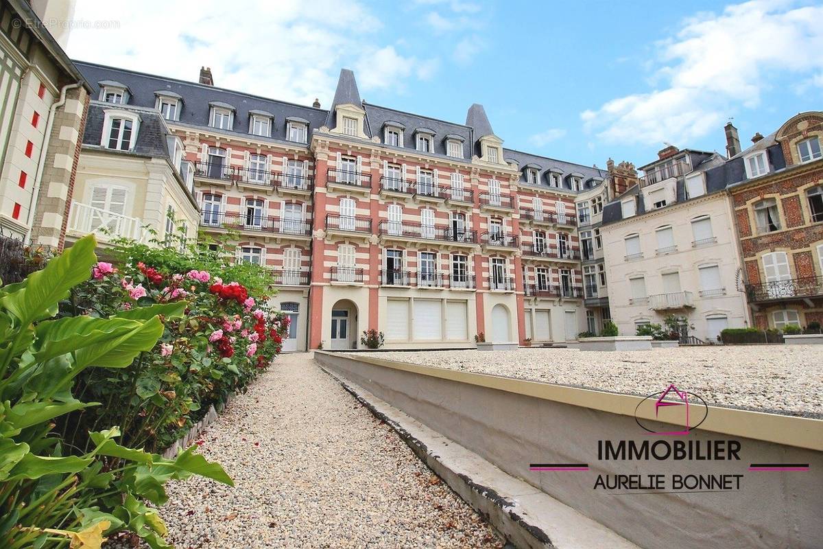 Appartement à TROUVILLE-SUR-MER