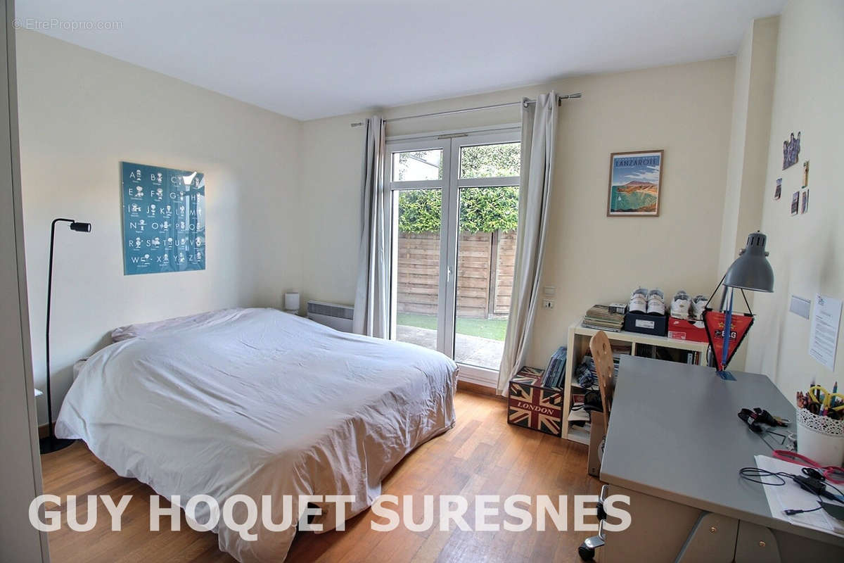 Appartement à SURESNES