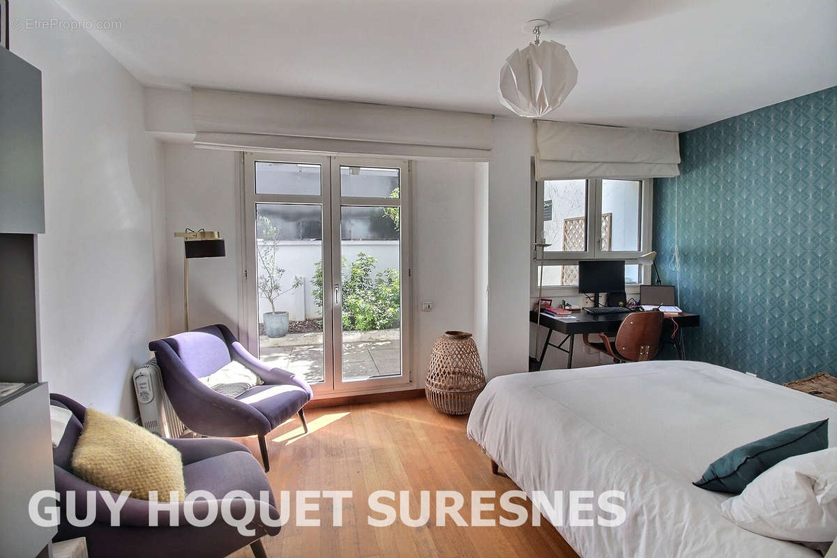 Appartement à SURESNES