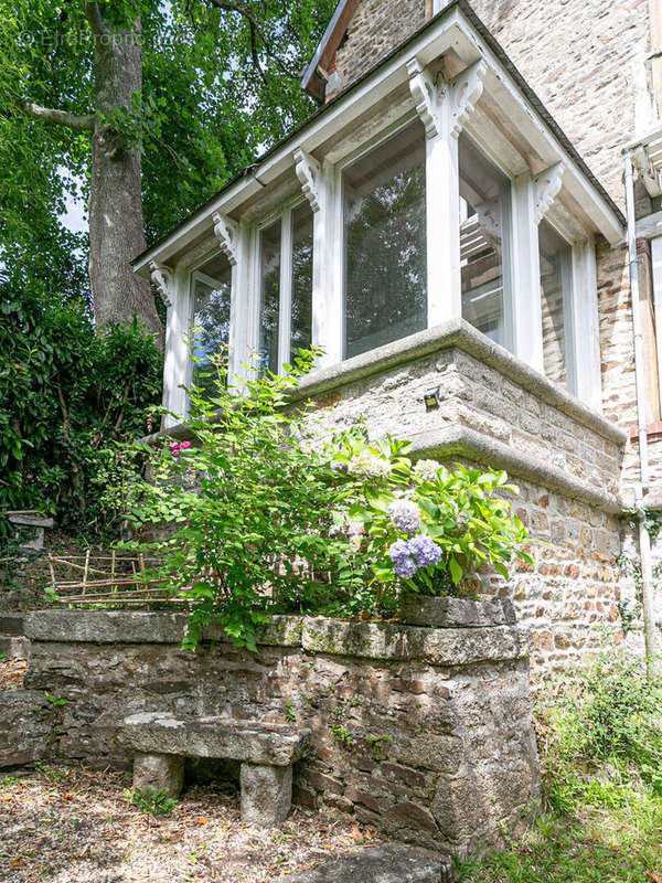 Maison à PONT-AVEN