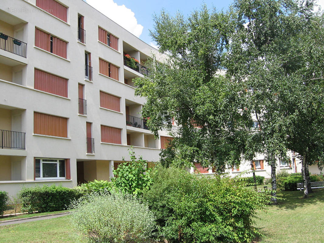 Appartement à ERMONT