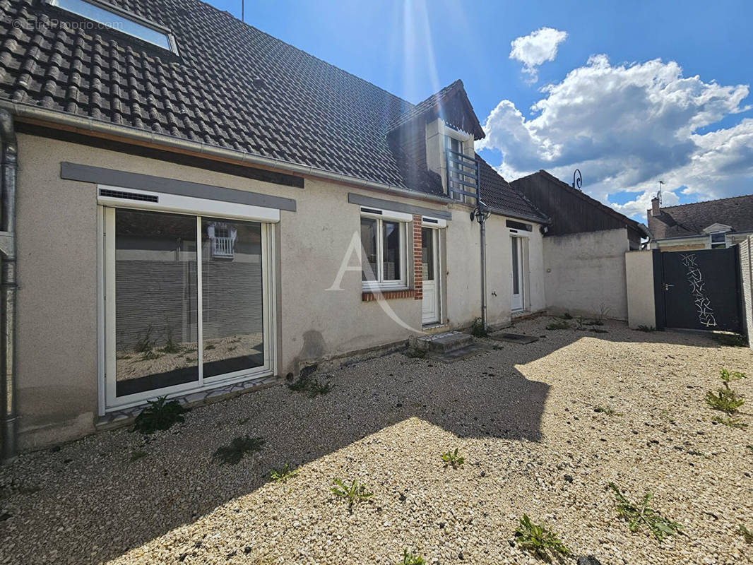 Maison à SAINT-AIGNAN