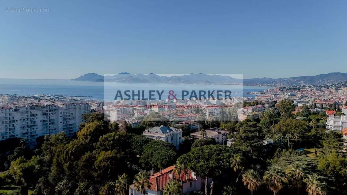 Appartement à CANNES