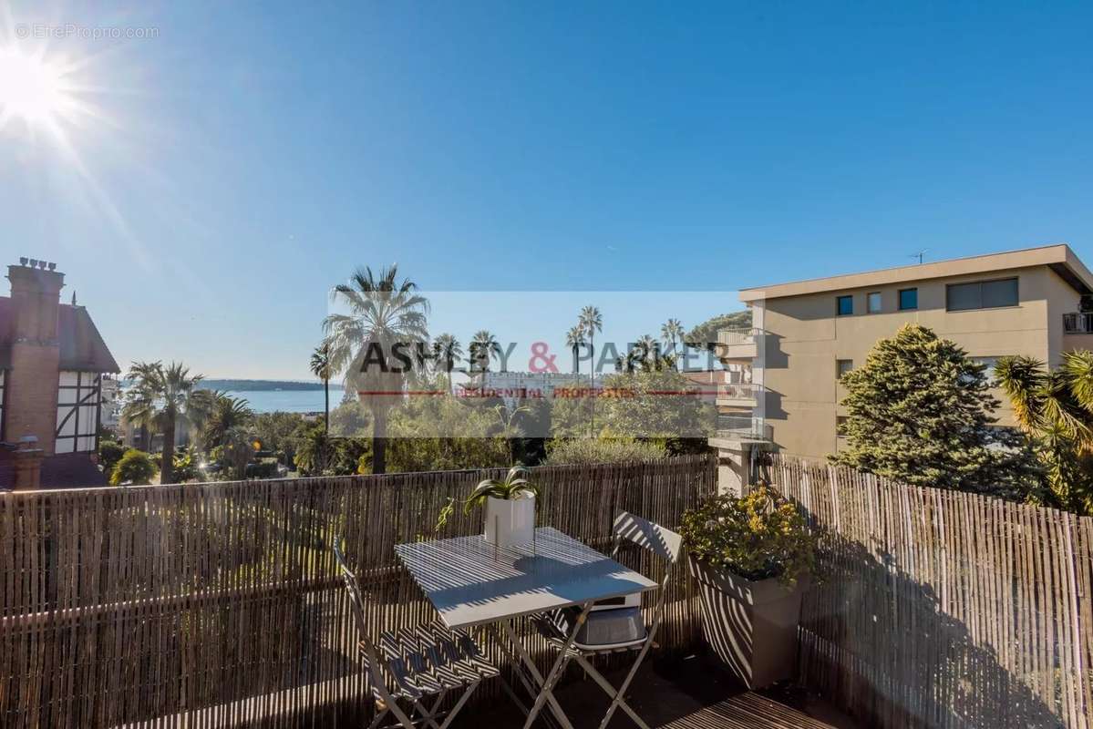 Appartement à CANNES