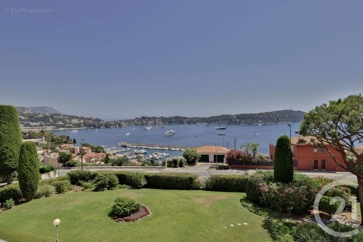 Appartement à VILLEFRANCHE-SUR-MER