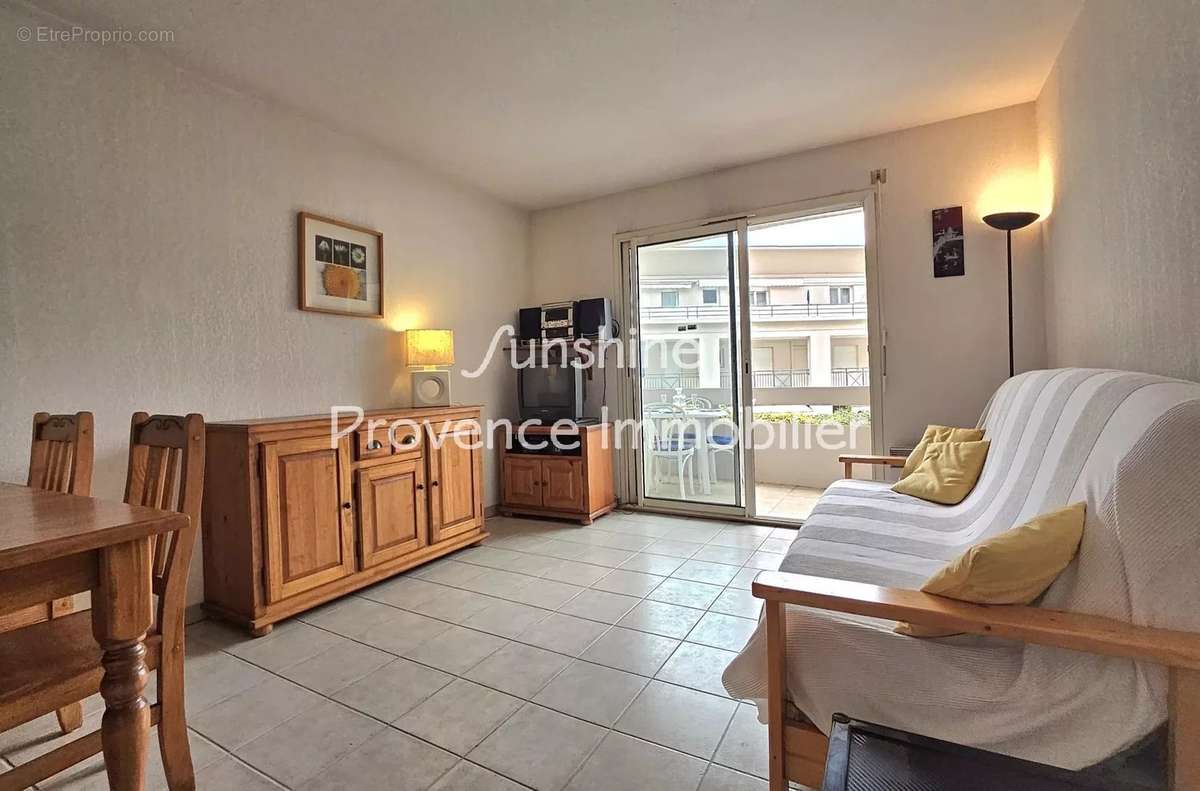 Appartement à MANDELIEU-LA-NAPOULE