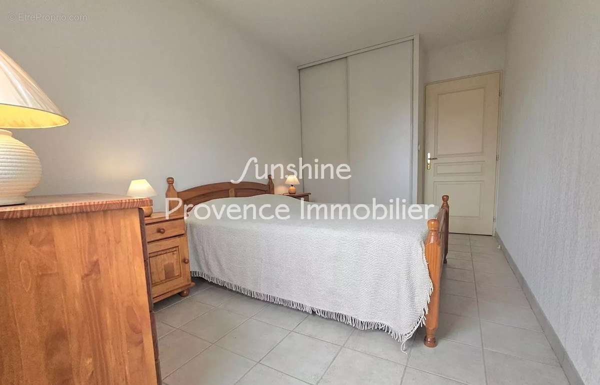 Appartement à MANDELIEU-LA-NAPOULE