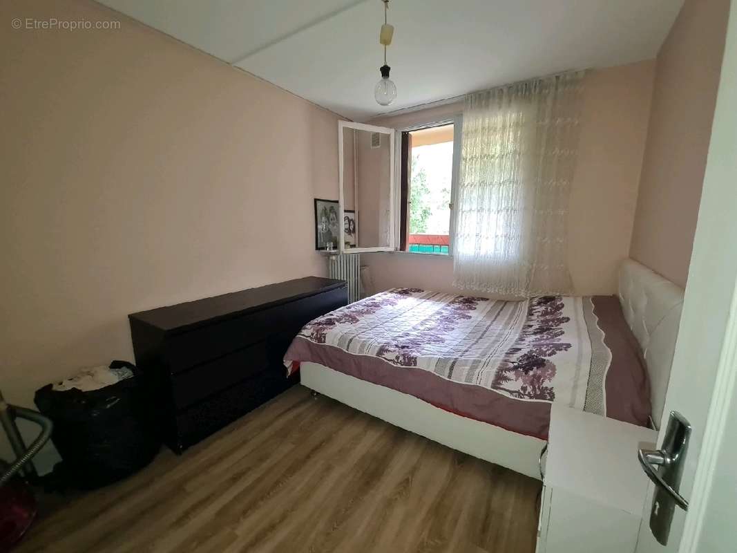 Appartement à LIVRY-GARGAN