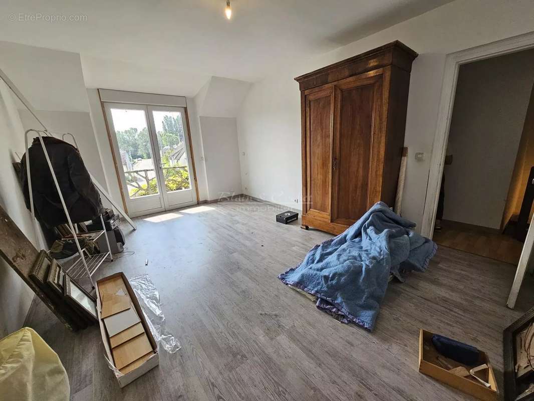 Appartement à AMILLY