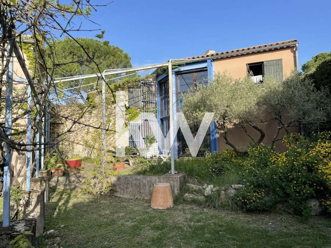 Maison à UZES