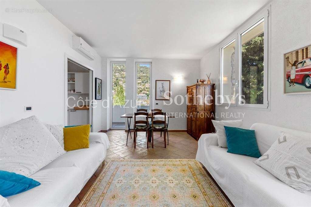 Appartement à ROQUEBRUNE-CAP-MARTIN