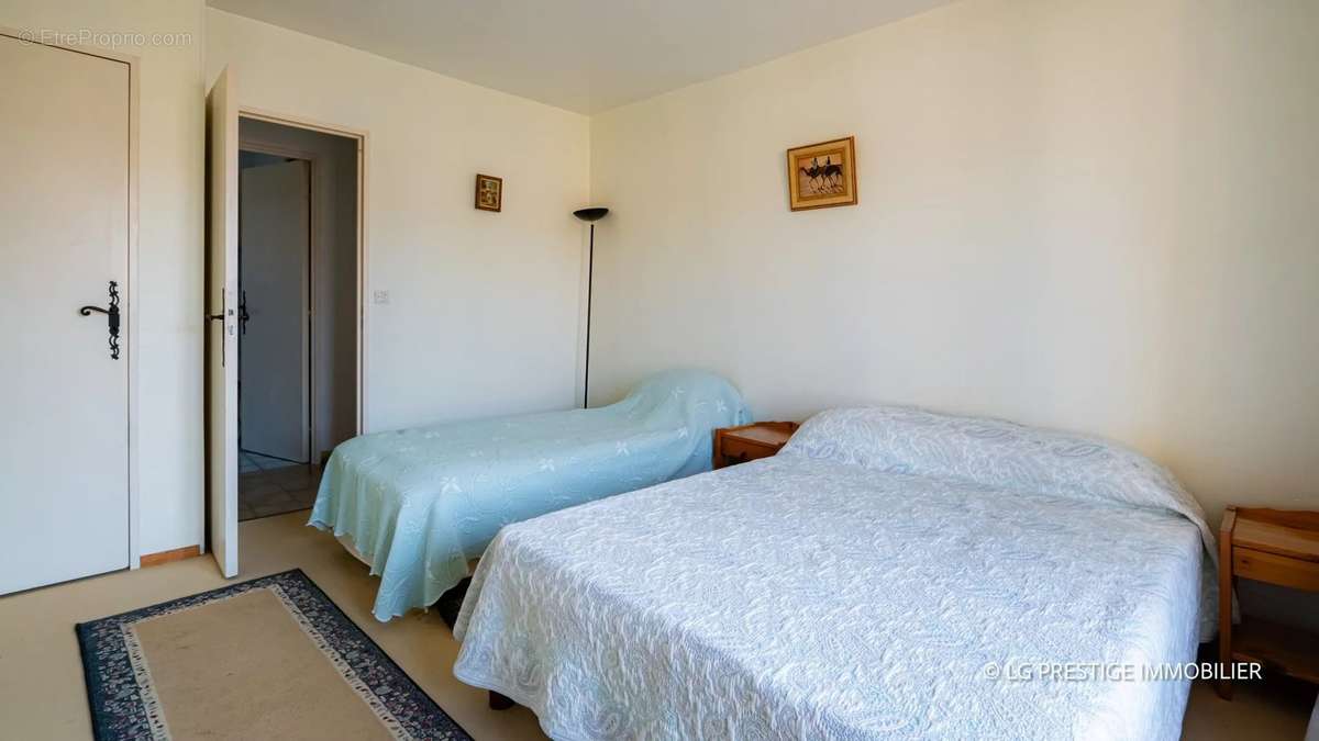 Appartement à MANDELIEU-LA-NAPOULE