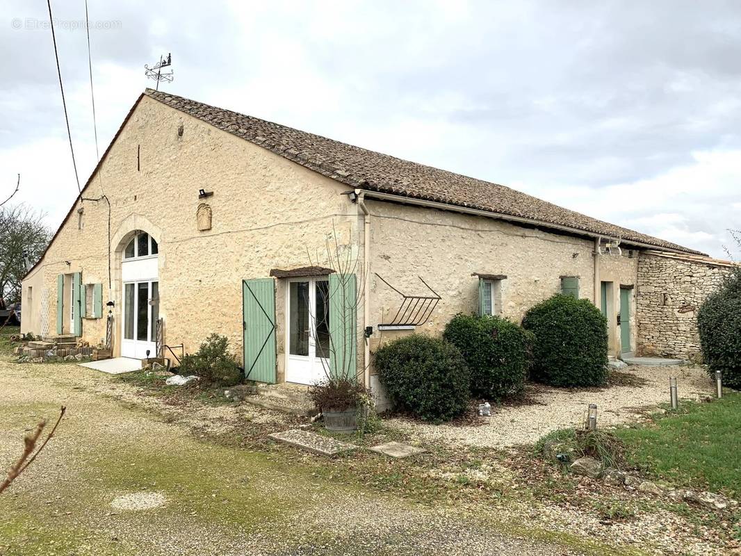 Maison à SAINTE-FOY-LA-GRANDE