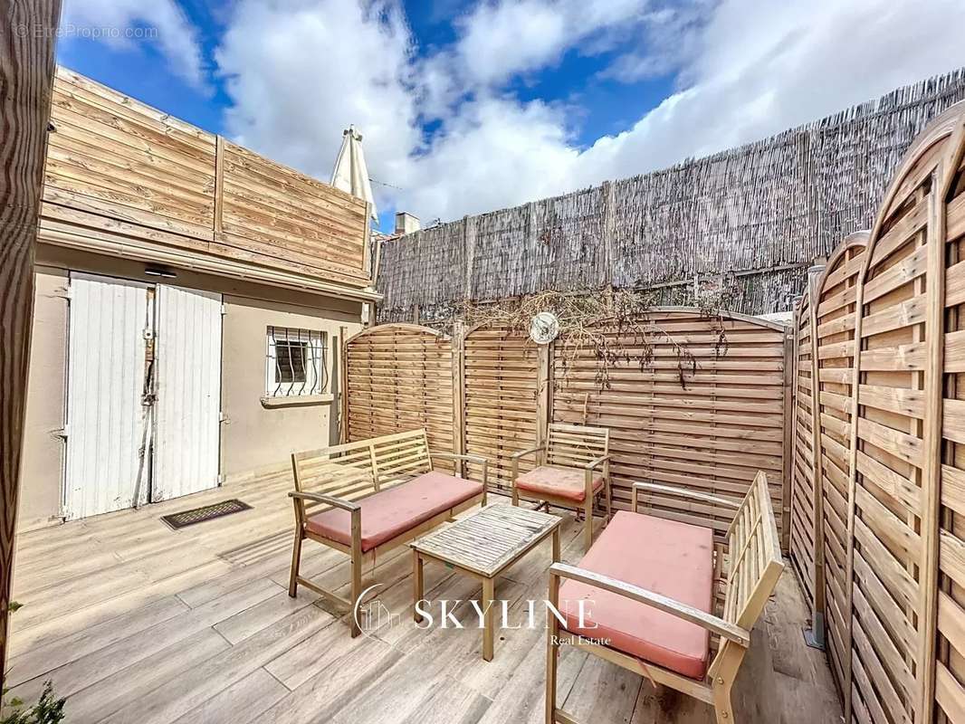 Appartement à MARSEILLE-10E