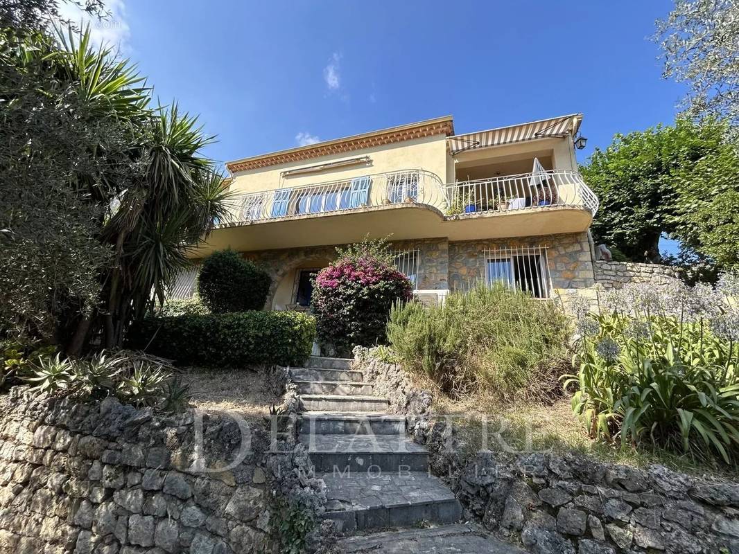 Maison à LE BAR-SUR-LOUP